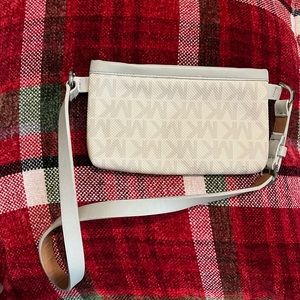 Michael Kors Belt bag